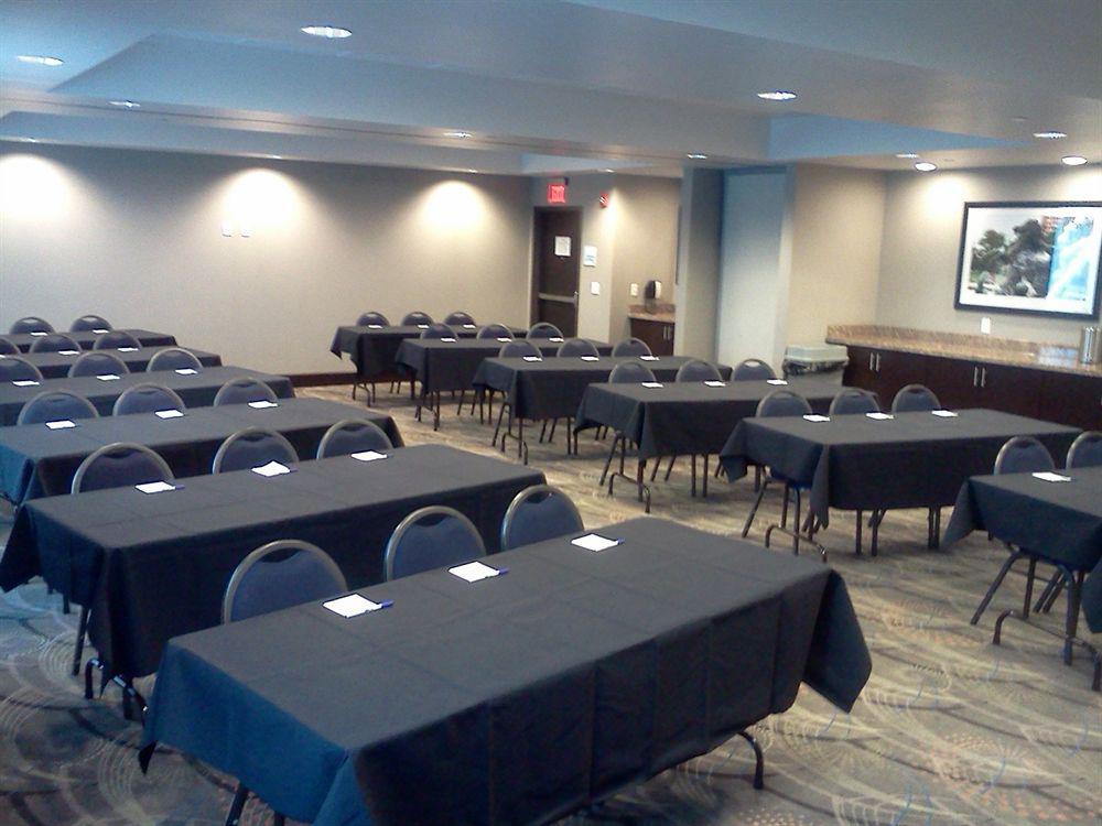 Holiday Inn Express & Suites Overland Park By Ihg Exteriér fotografie