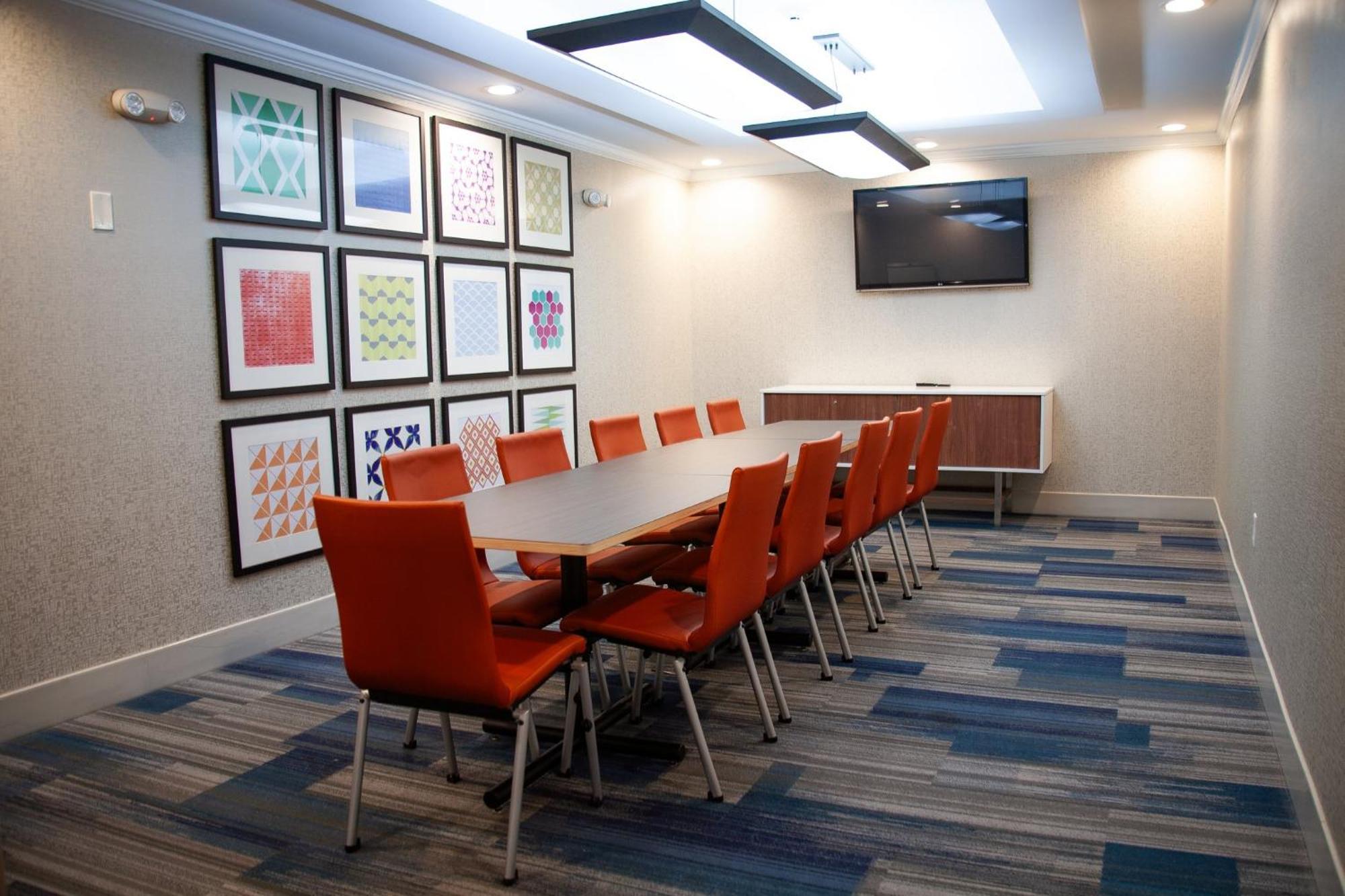Holiday Inn Express & Suites Overland Park By Ihg Exteriér fotografie