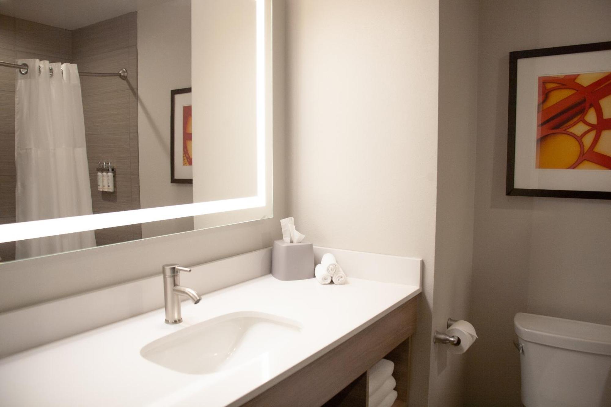 Holiday Inn Express & Suites Overland Park By Ihg Exteriér fotografie