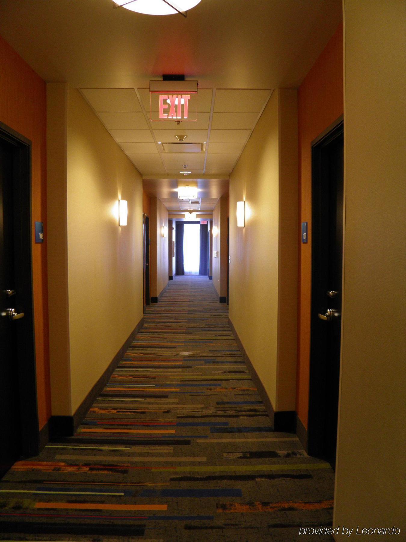 Holiday Inn Express & Suites Overland Park By Ihg Exteriér fotografie