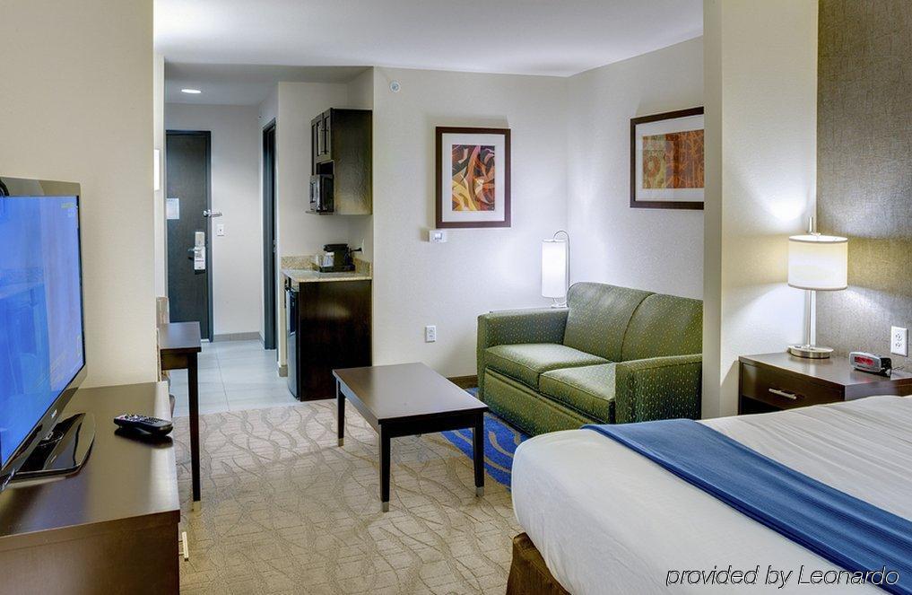 Holiday Inn Express & Suites Overland Park, An Ihg Hotel Exteriér fotografie